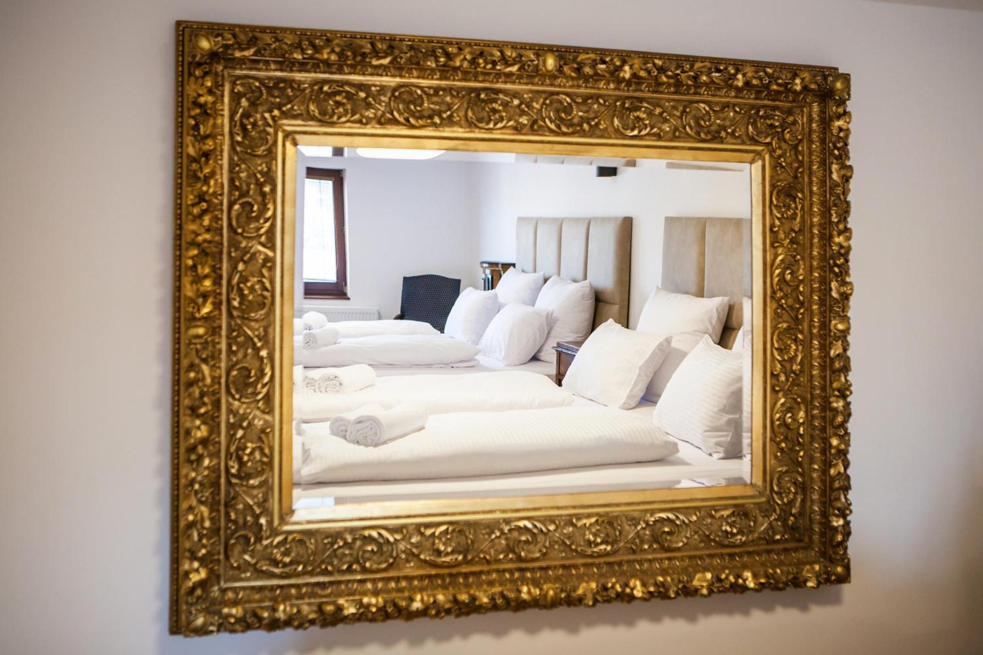 Brezno Central Apartments Екстериор снимка
