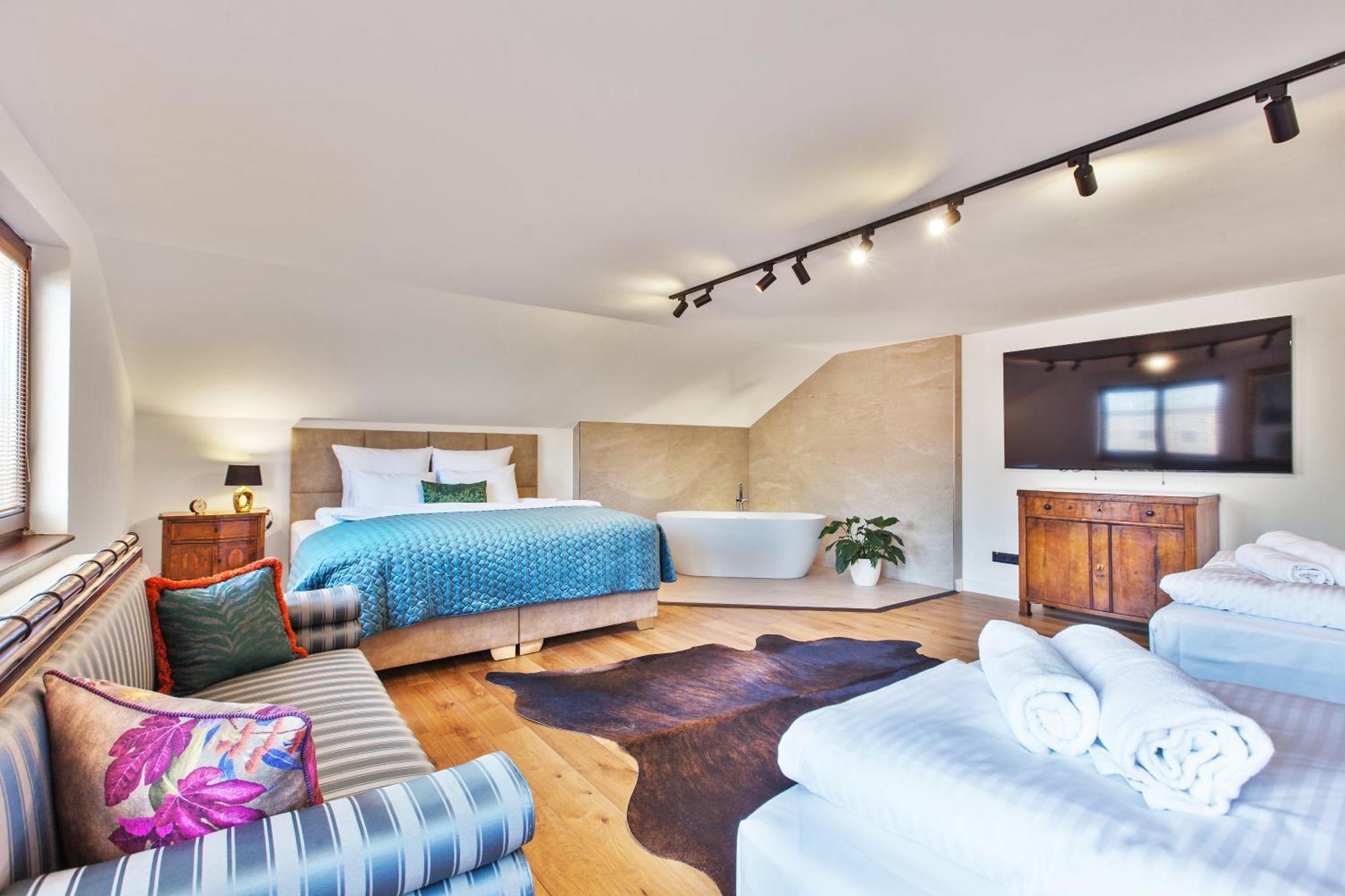 Brezno Central Apartments Екстериор снимка
